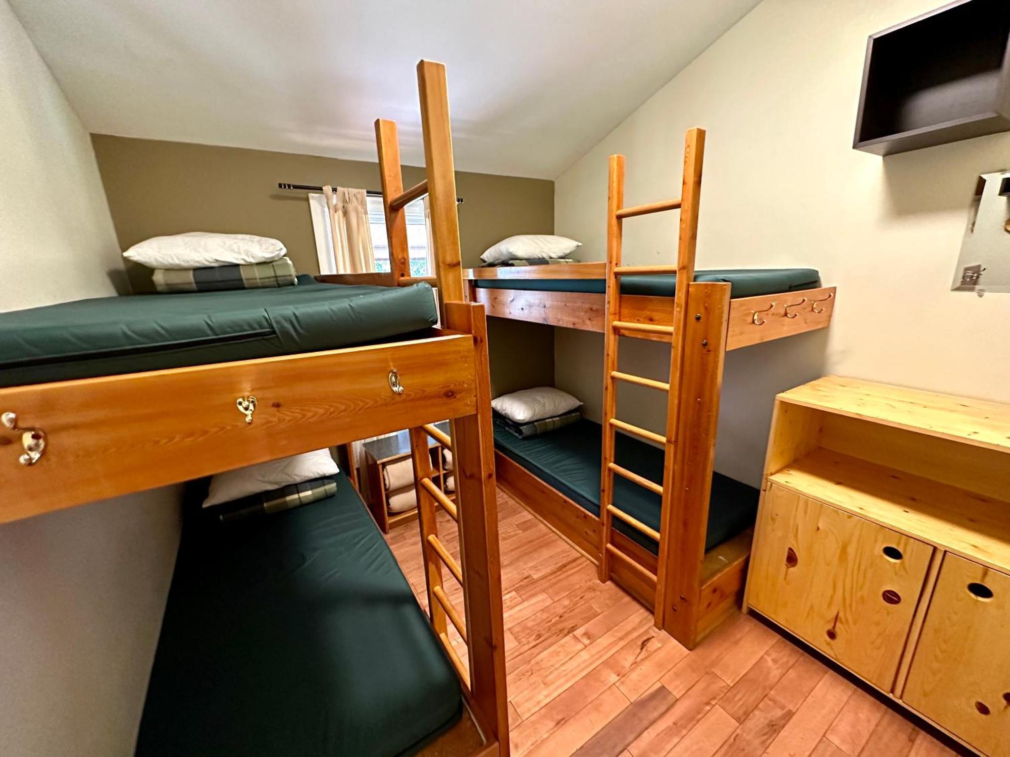 Canmore Alpine Hostel - Alpine Club Of Canada Dış mekan fotoğraf