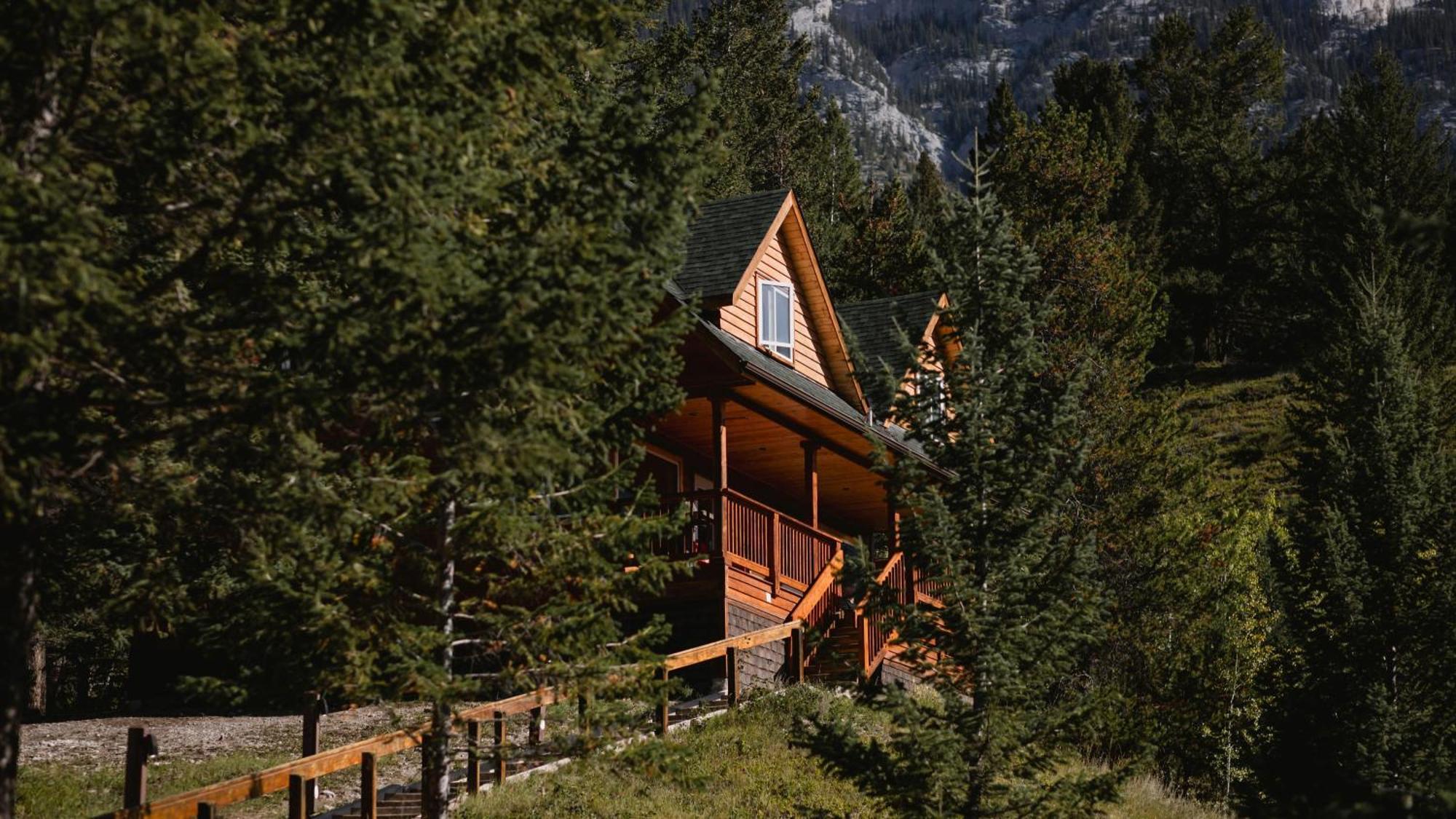 Canmore Alpine Hostel - Alpine Club Of Canada Dış mekan fotoğraf