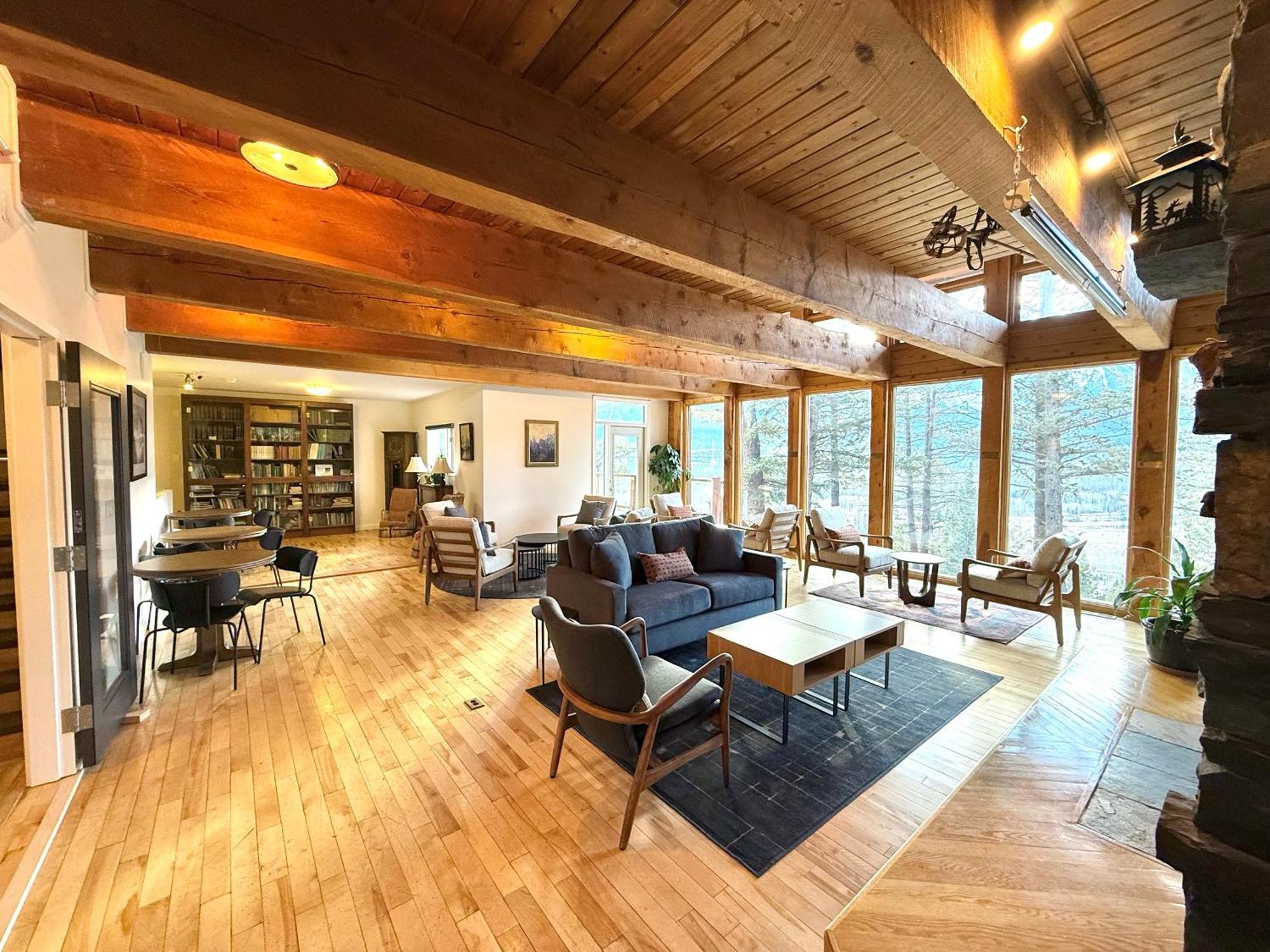 Canmore Alpine Hostel - Alpine Club Of Canada Dış mekan fotoğraf